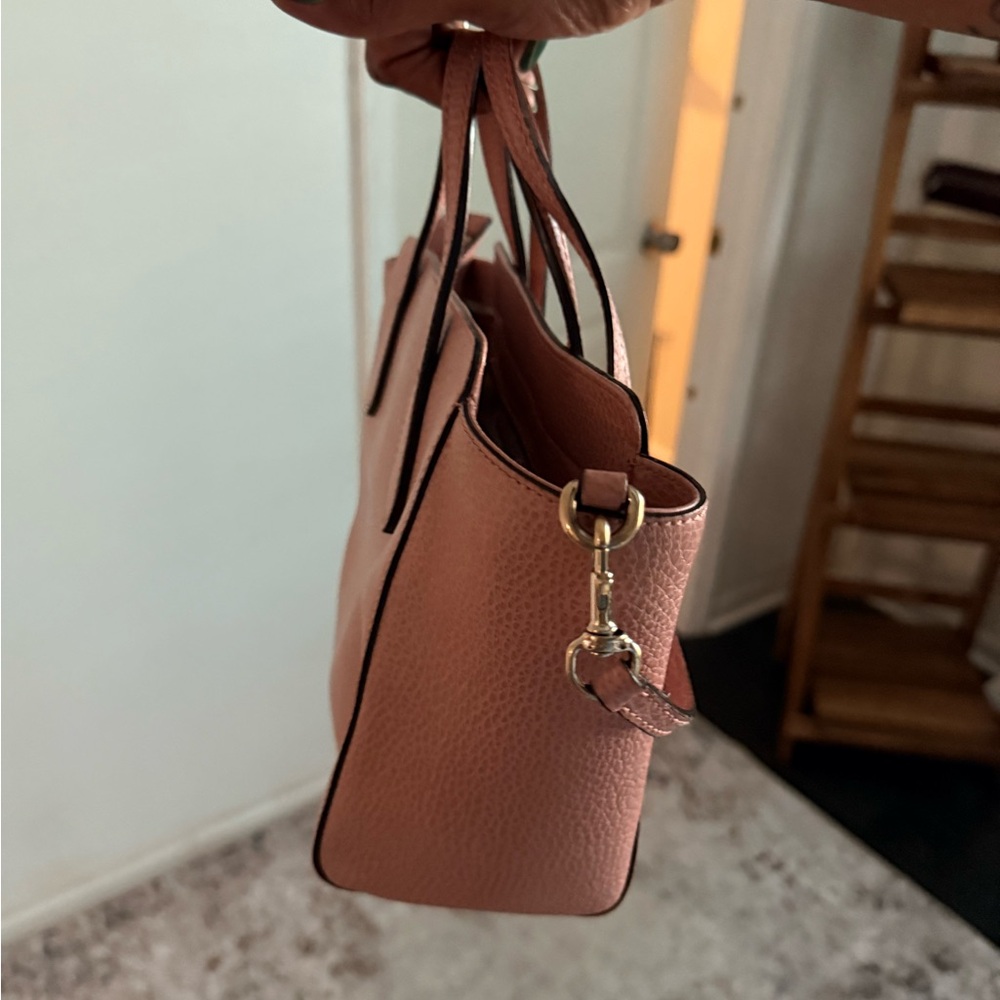 Gucci Dusty Rose Pebbled Leather Satchel with Crossbody Strap - Picture 3 of 8